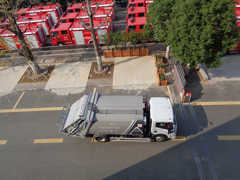 XZL5090ZYS6型壓縮式垃圾車
