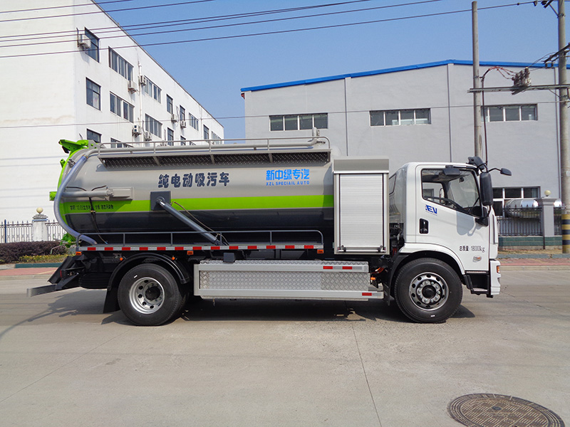 XZL5180GXWBEV型純電動吸污車